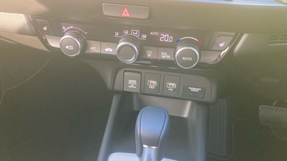 Honda Jazz 1.5 i-MMD Hybrid Crosstar Advance 5dr eCVT Hybrid Hatchback - Image 25