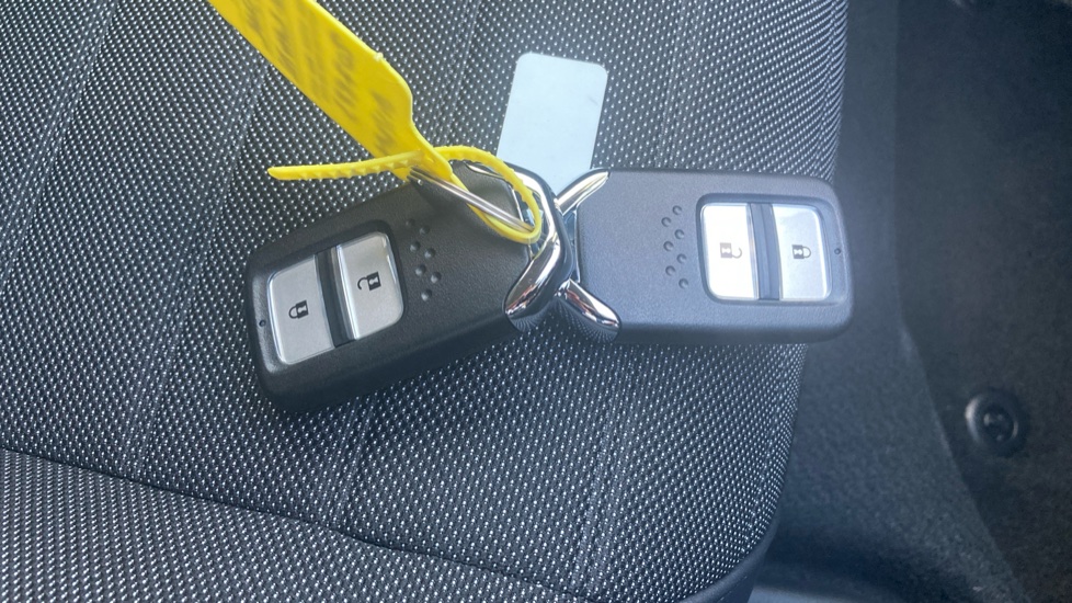 Honda Jazz 1.5 i-MMD Hybrid Crosstar Advance 5dr eCVT Hybrid Hatchback - Image 31