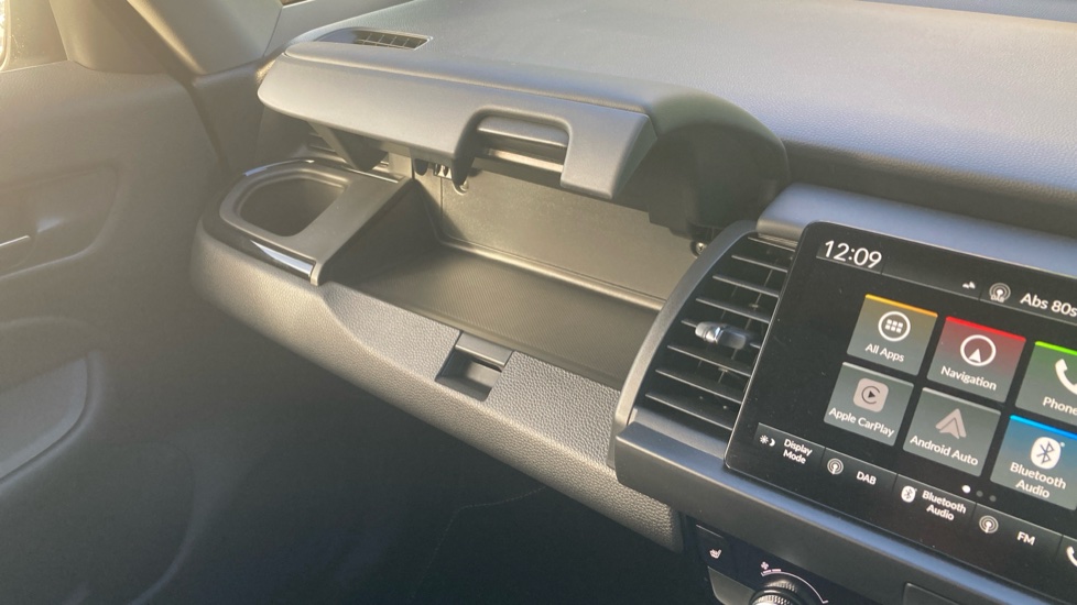 Honda Jazz 1.5 i-MMD Hybrid Crosstar Advance 5dr eCVT Hybrid Hatchback - Image 32