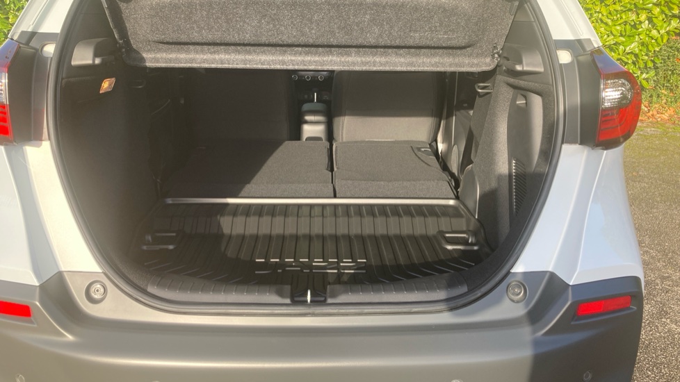 Honda Jazz 1.5 i-MMD Hybrid Crosstar Advance 5dr eCVT Hybrid Hatchback - Image 38