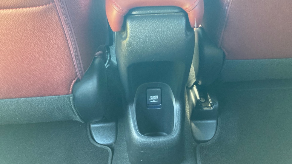 Honda HR-V 1.5 i-VTEC Turbo Sport CVT 5dr Petrol Hatchback - Image 13