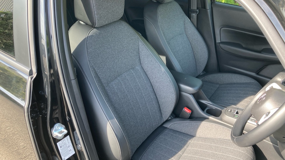 Honda Jazz 1.5 i-MMD Hybrid Advance 5dr eCVT Hybrid Hatchback - Image 13