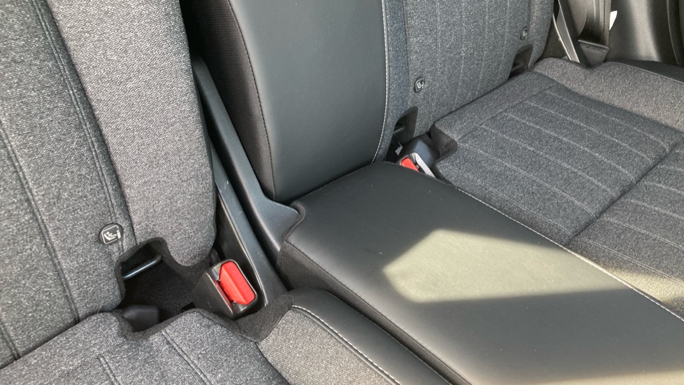 Honda Jazz 1.5 i-MMD Hybrid Advance 5dr eCVT Hybrid Hatchback - Image 33