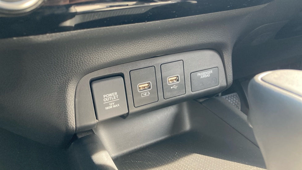 Honda Jazz 1.5 i-MMD Hybrid Advance 5dr eCVT Hybrid Hatchback - Image 37