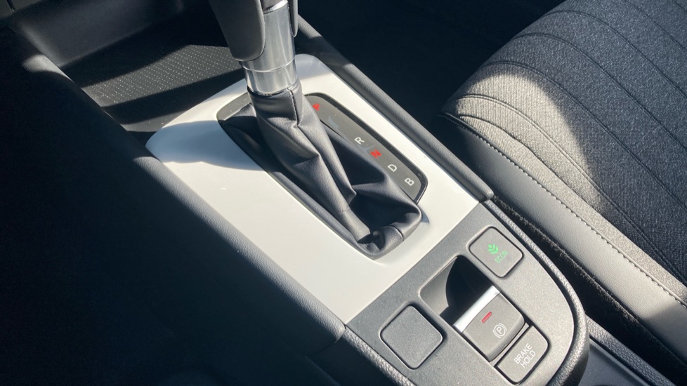 Honda Jazz 1.5 i-MMD Hybrid Advance 5dr eCVT Hybrid Hatchback - Image 38