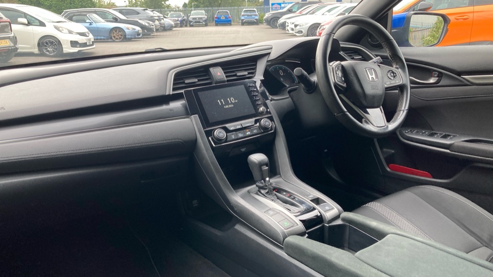 Honda Civic 1.0 VTEC Turbo 126 SR 5dr CVT Petrol Hatchback - Image 2