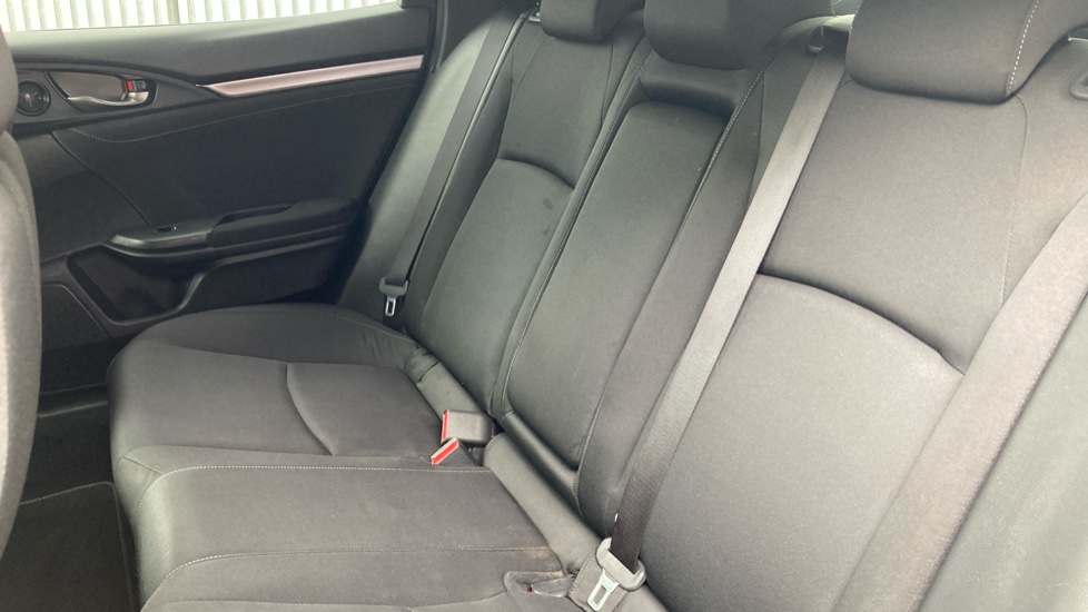 Honda Civic 1.0 VTEC Turbo 126 SR 5dr CVT Petrol Hatchback - Image 8