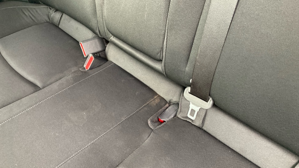 Honda Civic 1.0 VTEC Turbo 126 SR 5dr CVT Petrol Hatchback - Image 18