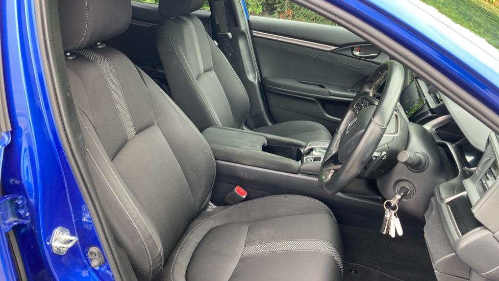 Honda Civic 1.0 VTEC Turbo 126 SR 5dr CVT Petrol Hatchback - Image 27