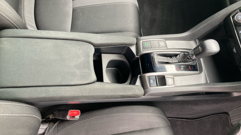 Honda Civic 1.0 VTEC Turbo 126 SR 5dr CVT Petrol Hatchback - Image 36