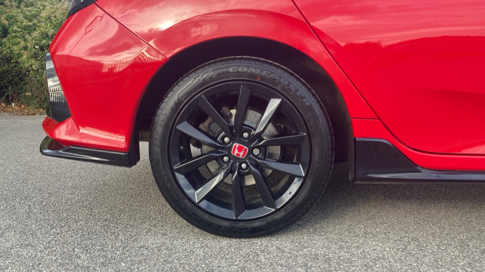 Honda Civic 1.5 VTEC Turbo Sport 5dr Petrol Hatchback - Image 9