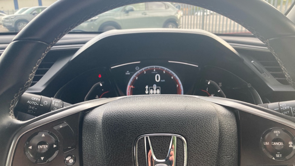 Honda Civic 1.5 VTEC Turbo Sport 5dr Petrol Hatchback - Image 11