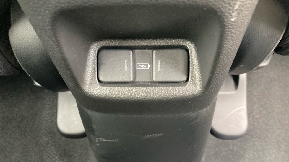 Honda Jazz 1.5 i-MMD Hybrid Crosstar EX 5dr eCVT Hybrid Hatchback - Image 18