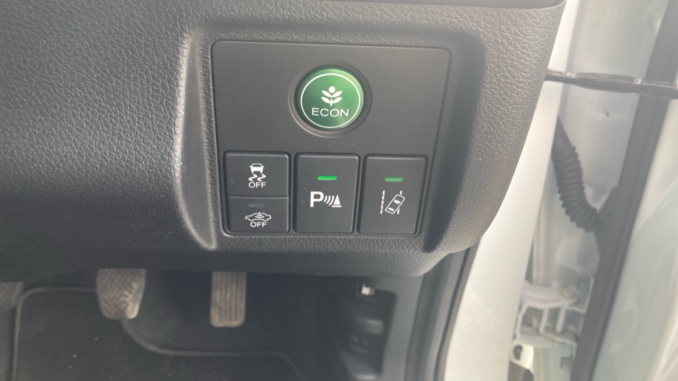 Honda HR-V 1.5 i-VTEC EX 5dr Petrol Hatchback - Image 26