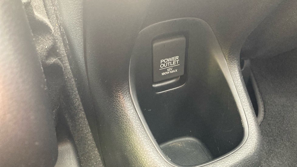 Honda HR-V 1.5 i-VTEC EX 5dr Petrol Hatchback - Image 35
