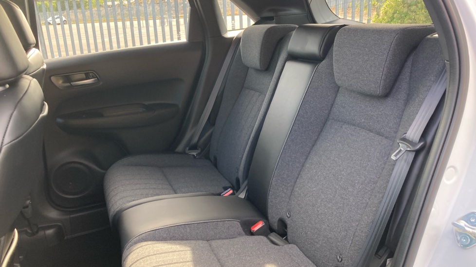 Honda Jazz 1.5 i-MMD Hybrid Advance 5dr eCVT Hybrid Hatchback - Image 8