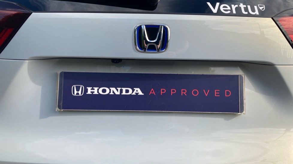 Honda Jazz 1.5 i-MMD Hybrid Advance 5dr eCVT Hybrid Hatchback - Image 28