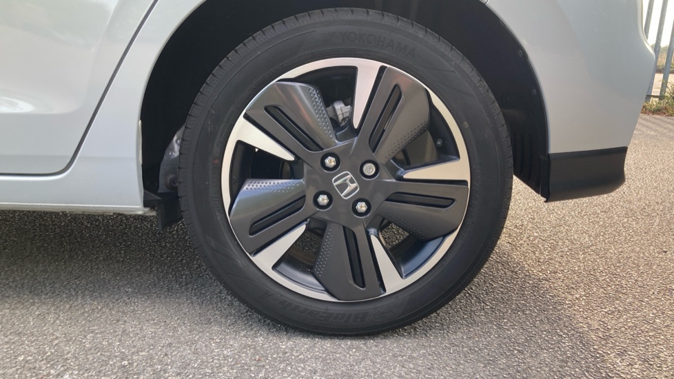 Honda Jazz 1.5 i-MMD Hybrid Advance 5dr eCVT Hybrid Hatchback - Image 32