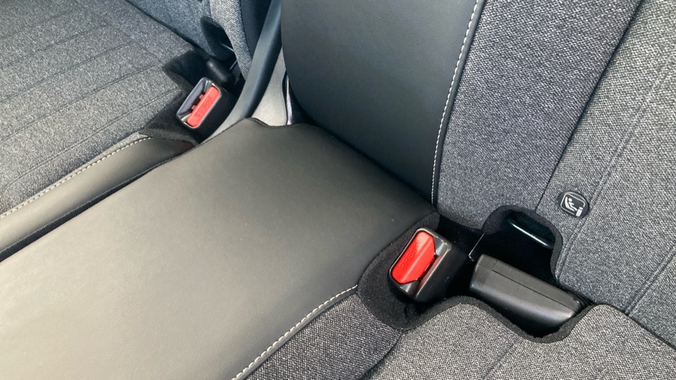 Honda Jazz 1.5 i-MMD Hybrid Advance 5dr eCVT Hybrid Hatchback - Image 41
