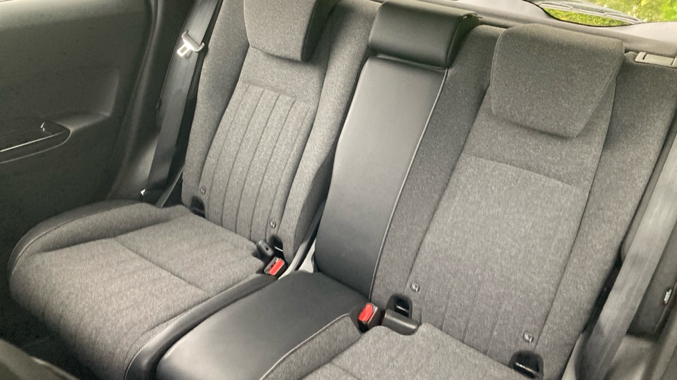 Honda Jazz 1.5 i-MMD Hybrid SR 5dr eCVT Hybrid Hatchback - Image 8