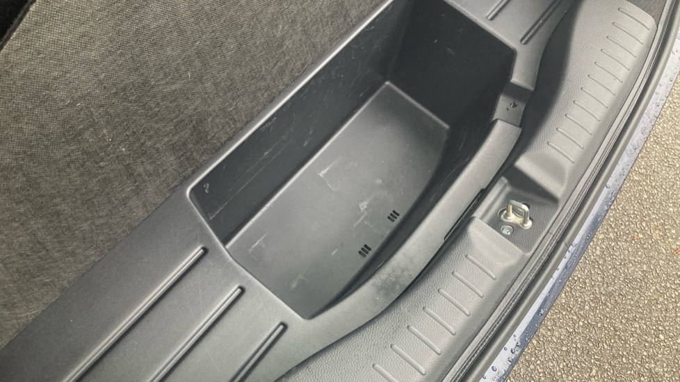 Honda Jazz 1.5 i-MMD Hybrid SR 5dr eCVT Hybrid Hatchback - Image 21