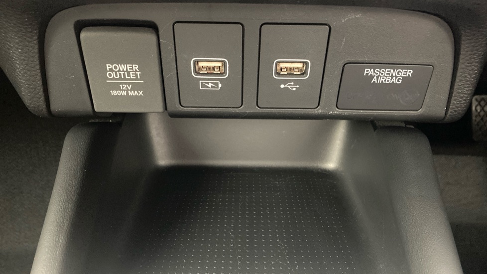 Honda Jazz 1.5 i-MMD Hybrid SR 5dr eCVT Hybrid Hatchback - Image 29