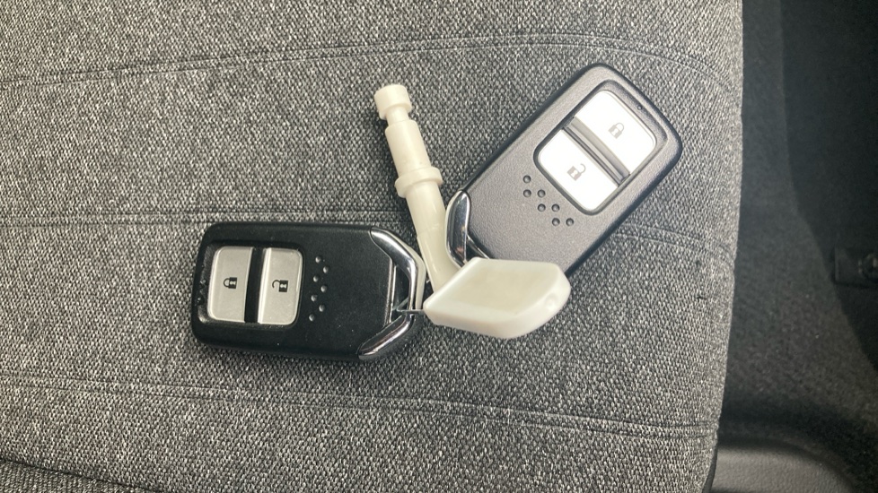 Honda Jazz 1.5 i-MMD Hybrid SR 5dr eCVT Hybrid Hatchback - Image 32