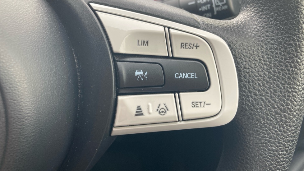 Honda Jazz 1.5 i-MMD Hybrid SR 5dr eCVT Hybrid Hatchback - Image 35