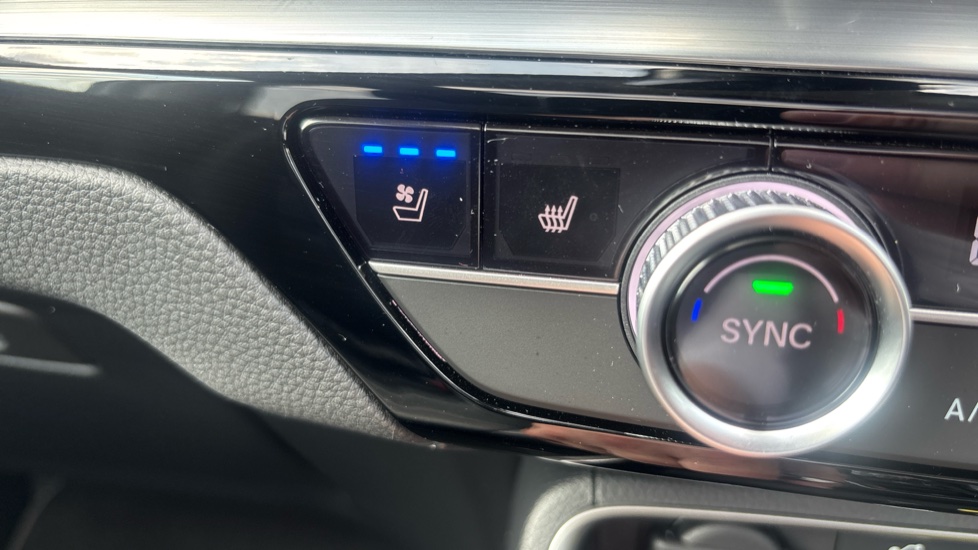 Honda CR-V 2.0 eHEV Advance 5dr eCVT Hybrid Estate - Image 25