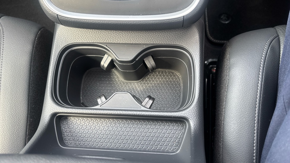 Honda CR-V 2.0 eHEV Advance 5dr eCVT Hybrid Estate - Image 29