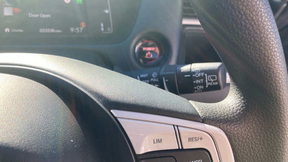 Honda Jazz 1.5 i-MMD Hybrid SE 5dr eCVT Hybrid Hatchback - Image 20