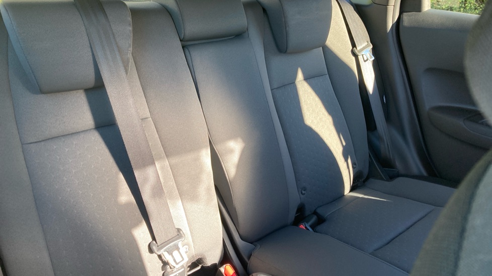 Honda Jazz 1.5 i-MMD Hybrid SE 5dr eCVT Hybrid Hatchback - Image 23