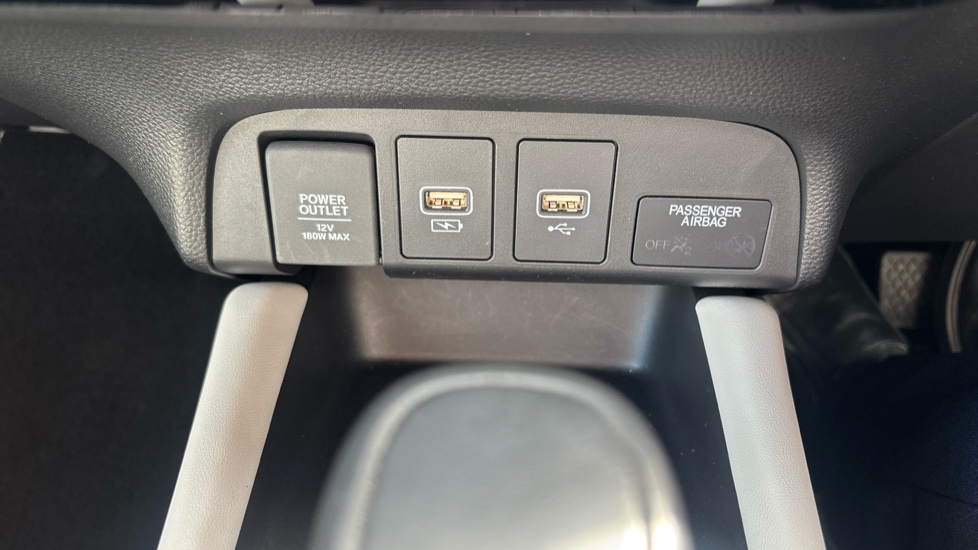 Honda Jazz 1.5 i-MMD Hybrid EX 5dr eCVT Hybrid Hatchback - Image 20