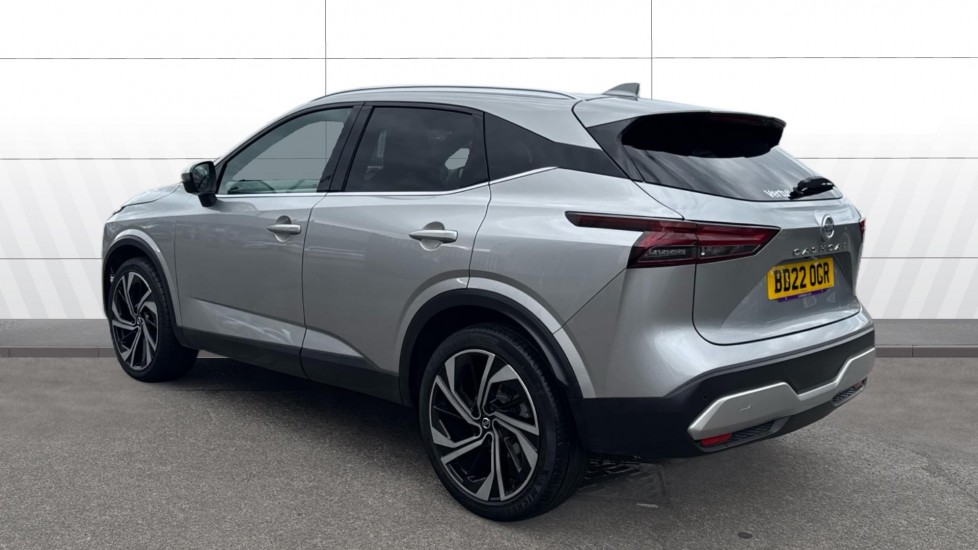 Nissan Qashqai 1.3 DiG-T MH 158 Tekna+ 5dr Petrol Hatchback - Image 2