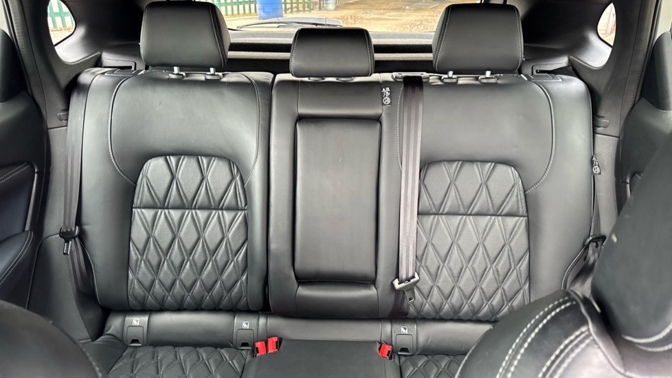 Nissan Qashqai 1.3 DiG-T MH 158 Tekna+ 5dr Petrol Hatchback - Image 15