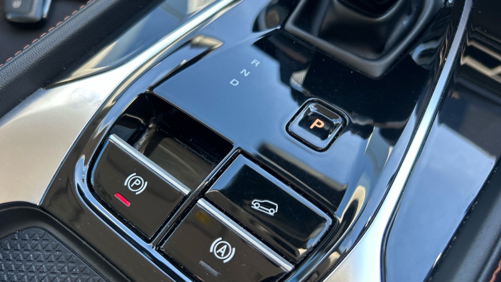 MG HS 1.5 T-GDI PHEV SE 5dr Auto Hatchback - Image 34
