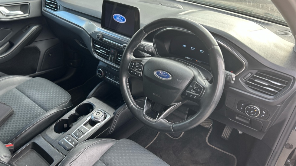 Ford Focus 2.0 EcoBlue Titanium X 5dr Auto Diesel Estate - Image 11