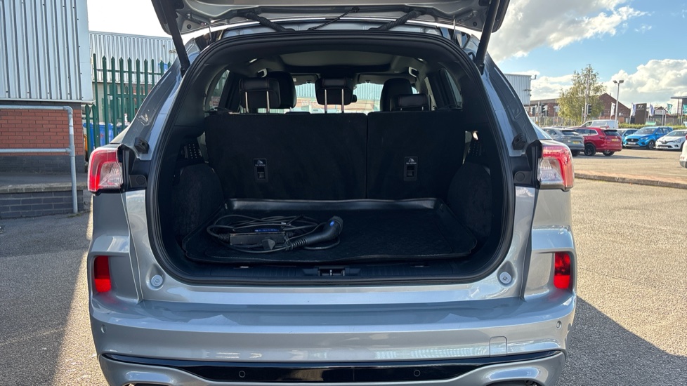 Ford Kuga 2.5 PHEV ST-Line X Edition 5dr CVT Estate - Image 4