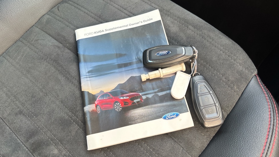 Ford Kuga 2.5 PHEV ST-Line X Edition 5dr CVT Estate - Image 19