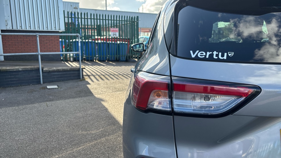 Ford Kuga 2.5 PHEV ST-Line X Edition 5dr CVT Estate - Image 28