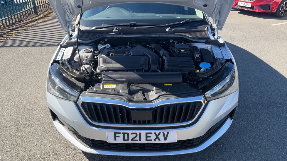Skoda Scala 1.5 TSI SE L 5dr DSG Petrol Hatchback - Image 8