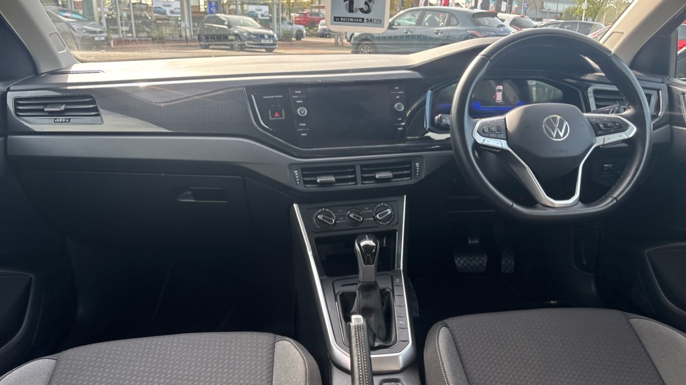 Volkswagen Polo 1.0 TSI Life 5dr DSG Petrol Hatchback - Image 10