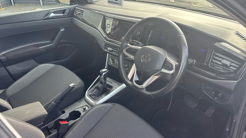 Volkswagen Polo 1.0 TSI Life 5dr DSG Petrol Hatchback - Image 11