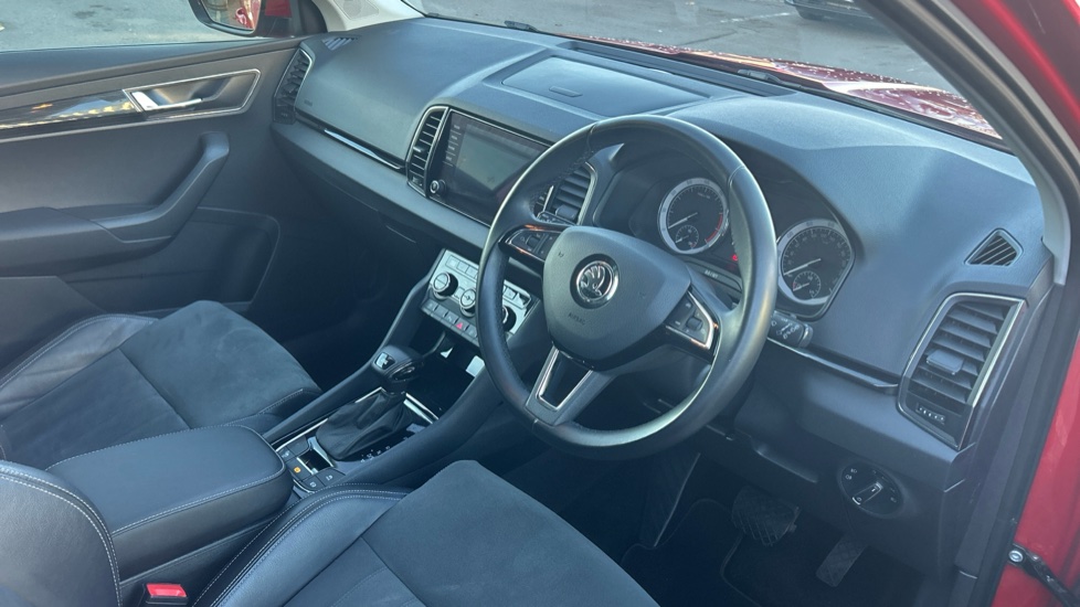 Skoda Karoq 1.5 TSI SE L 5dr DSG Petrol Estate - Image 11