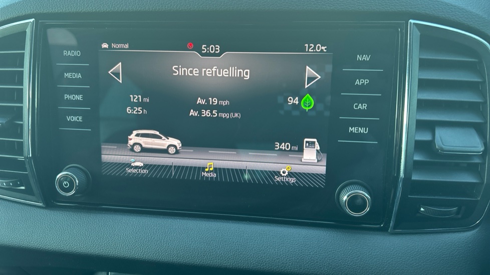 Skoda Karoq 1.5 TSI SE L 5dr DSG Petrol Estate - Image 30