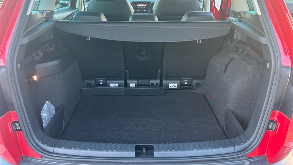 Skoda Karoq 1.5 TSI SE L 5dr DSG Petrol Estate - Image 41