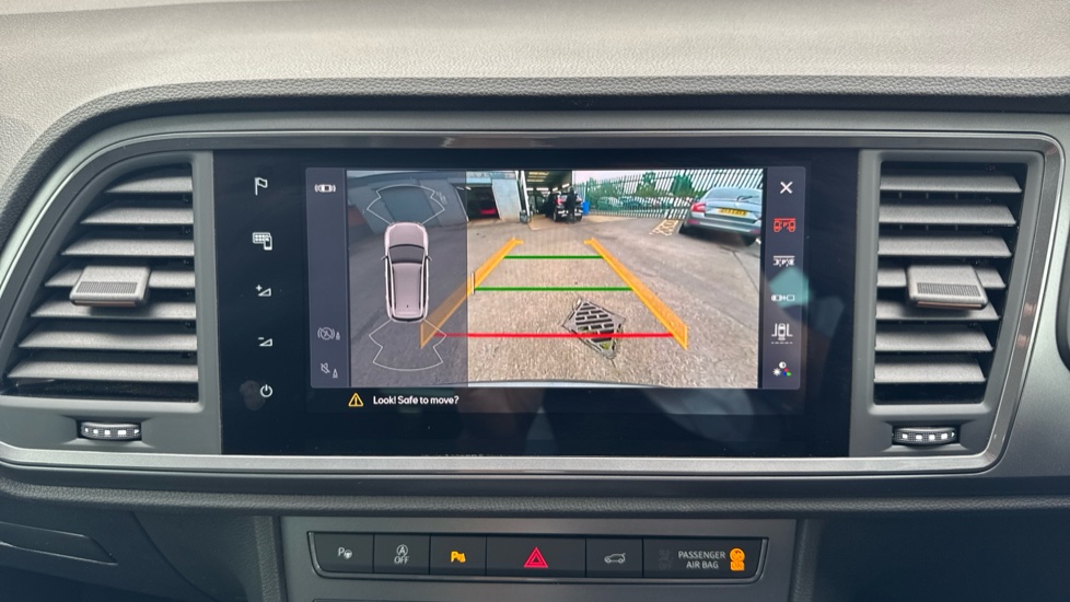 CUPRA Ateca 1.5 EcoTSI V2 5dr DSG Petrol Estate - Image 23