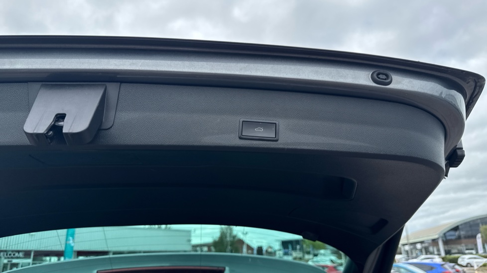 CUPRA Ateca 1.5 EcoTSI V2 5dr DSG Petrol Estate - Image 36