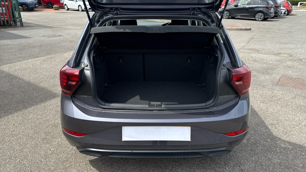 Volkswagen Polo 1.0 TSI Life 5dr DSG Petrol Hatchback - Image 4