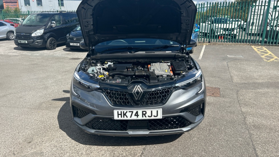 Renault Arkana 1.6 E-Tech FHEV 145 Esprit Alpine 5dr Auto Hybrid Estate - Image 8